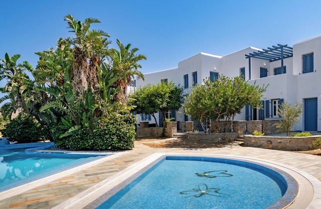 Sanders Paros Gardens - Cute 1-Bdr Apt w Patio