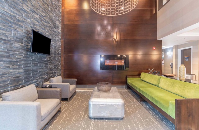 Sandman Hotel Abbotsford Airport