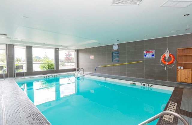 Sandman Hotel Abbotsford Airport