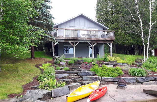 SANDY BEACH-LAKE OF BAYS, MUSKOKA NR HUNTSVILLE
