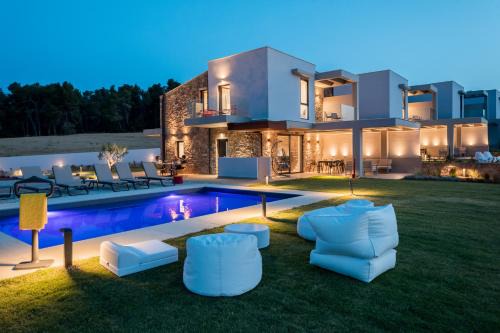 Sani e belli by halu!, Villas with private pool