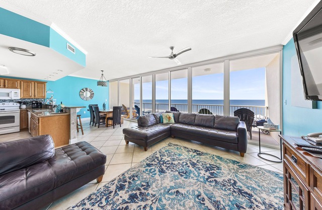 Sanibel 1106 - FALL IS IN THE AIR - ENJOY THE GULF BREEZES - BOOK NOW!