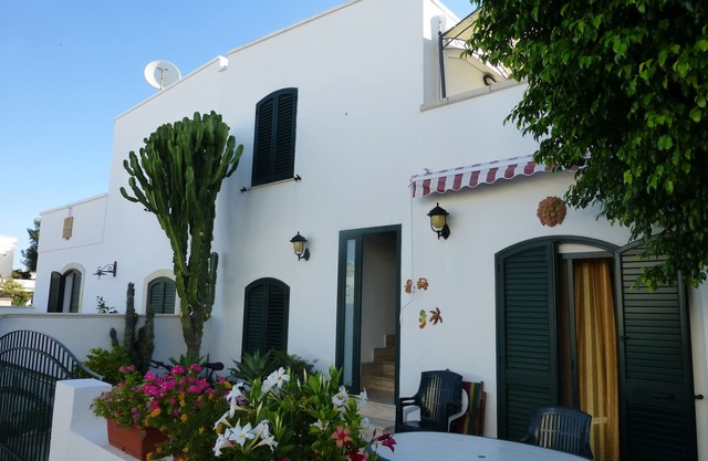 Santa Maria di Leuca, Salento, two-room apartment 2+2 beds in semi-detached cottage