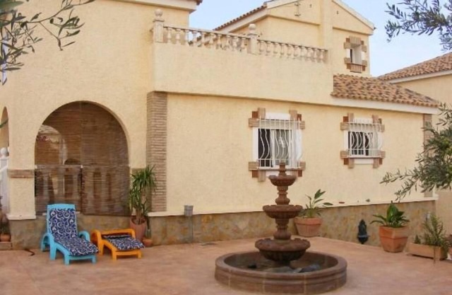 Santa Pola: House/Villa - Santa Pola