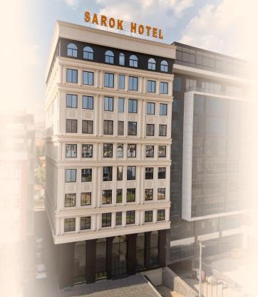 Sarok Hotel