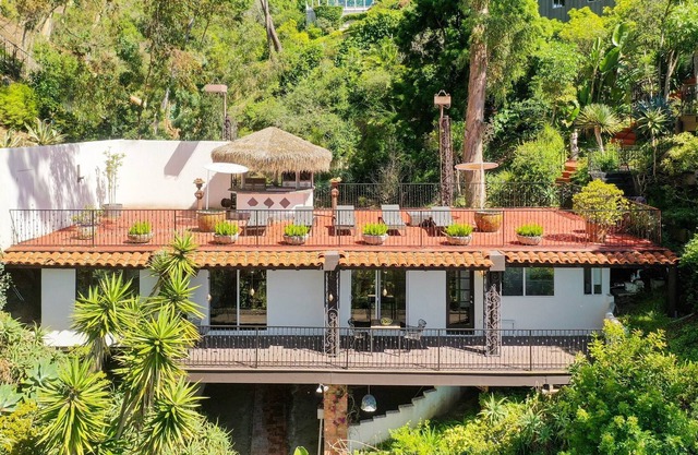 Scenic Ocean View Guesthouse w/ Rooftop Deck & Canyon Views Near Country Club