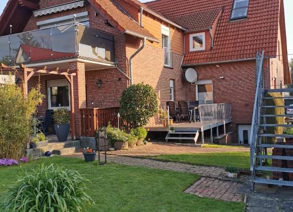 Schöne offene Ferienwohnung mit großer Terrasse.