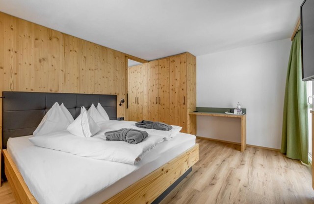 Schesaplana from 7 days - Alpenhotel Zimba