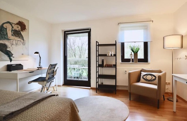 Schickes Apartment in Düsseldorf mit Terrasse