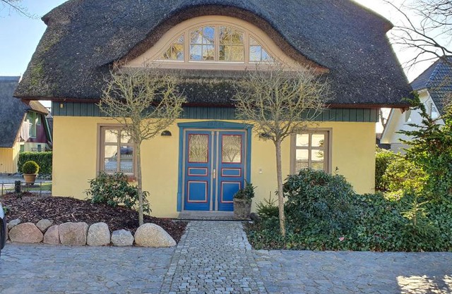 "Schiffszimmermannshaus" by Ferienhaus Strandgut