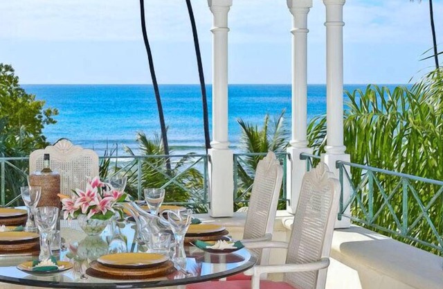 Schooner Bay 306 - Penthouse | Beach Front - Located in Stunning St. Peter with House Cleaning Included