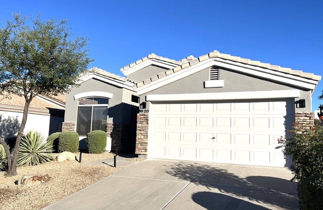 Scottsdale 2 BR/2 Bath full house/private lot -Monthly Rentals