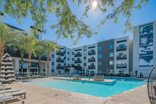 Scottsdale Rodeo - Work-from-Home Retreat - Pool w Views - King Bed - S433