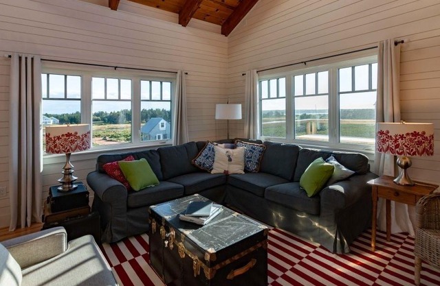 Sea Dunes Beach House Stunning Beach Front Luxury. June&Sept 2025 availability
