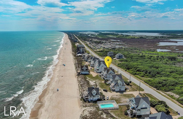 Sea For Yourself: Your Dream Beach Getaway!