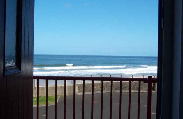 Sea front Apartment In Castlerock, With Stunning Panoramic Views