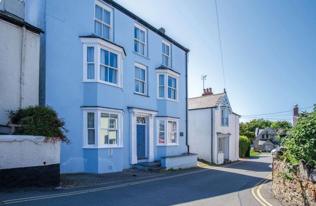 Sea Glass - 2 Bedroom Apartment - Manorbier