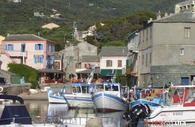 Sea & Maquis facing the sea