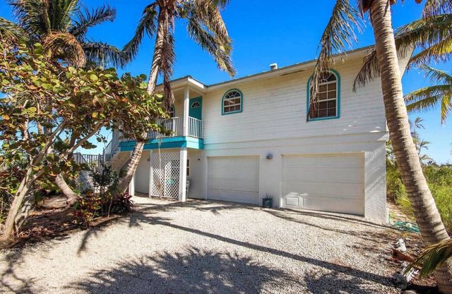 Sea Oats: Your Tranquil Sanibel Island Retreat