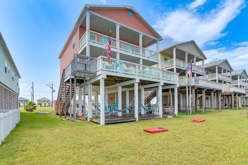 Sea Shell Chalet Oceanfront Surfside Beach Gem