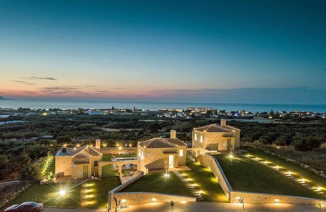 Sea View 3 bedroom villa with a heated pool