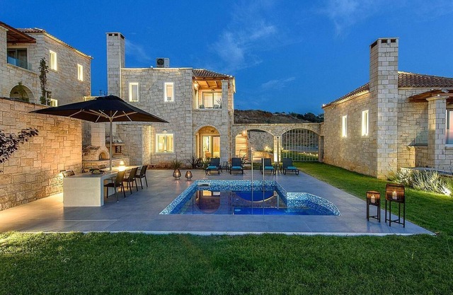 Sea View 3 bedroom villa with a heated pool