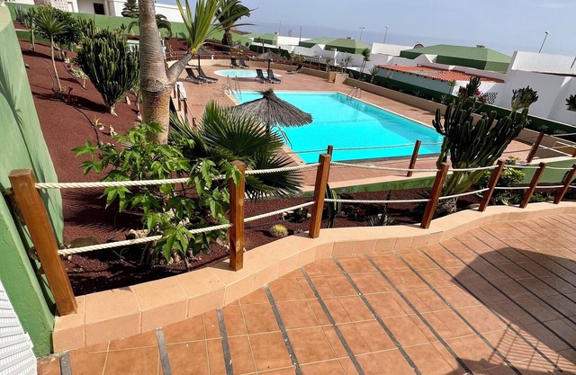 Sea View Bungalow with Communal Pool