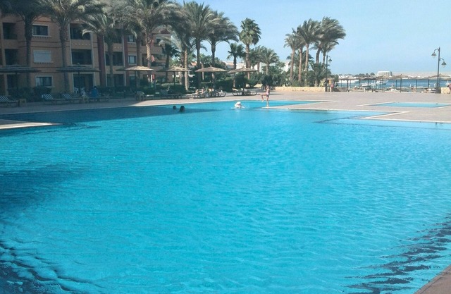 Sea view luxury apartment with private beach