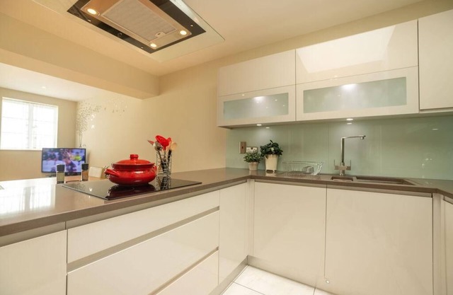 Sea View Luxury Penthouse 2