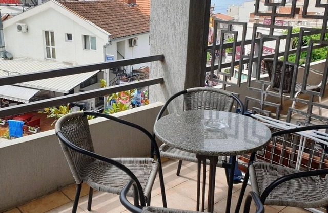 Sea view room with balcony, private bathroom
