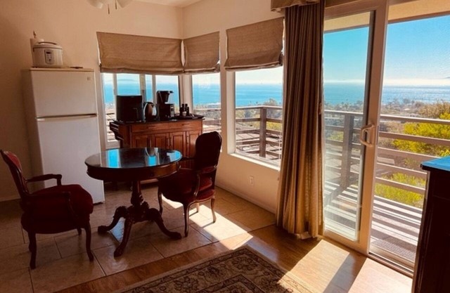 Sea Views from Every room! Relax in Privacy