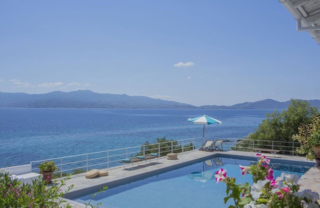 Seafront Villa with Stunning views
