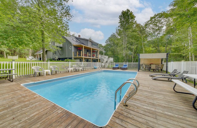 Searsport Paradise w/Private Pool & Patio!