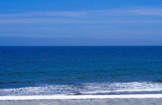 Seaside Private Villa + Heated Private Swimming Pool.