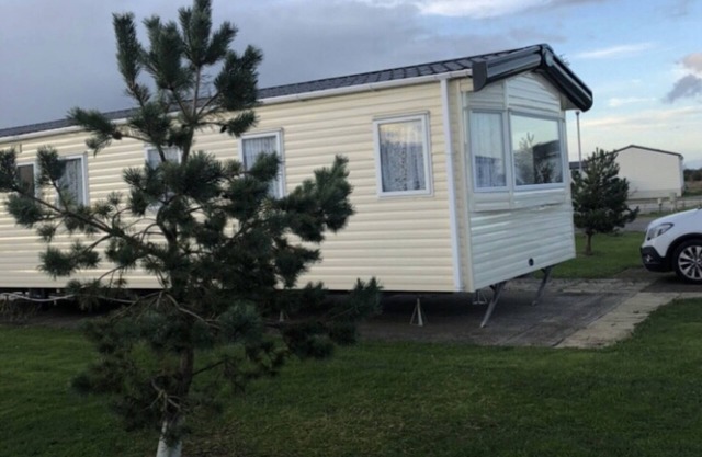 Seaside Cove Static Holiday Home a perfect seaside getaway with private hot tub