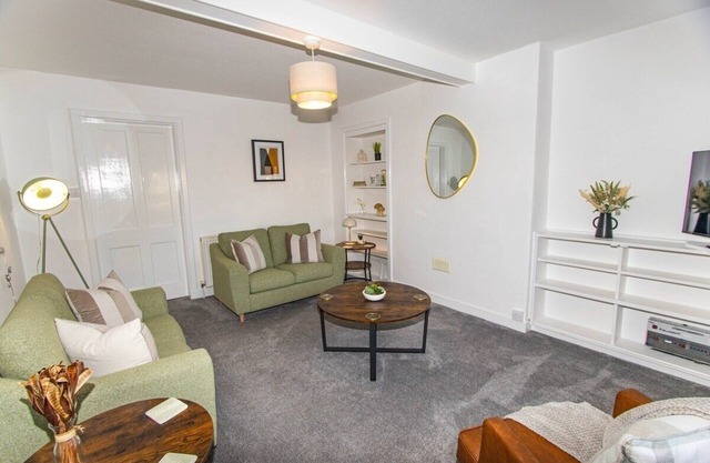 Seaside Escape: Charming 2- Bed in Thurso