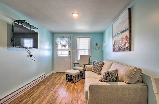 Seaside Escape w/Porch + Direct Beach Access