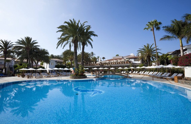 Seaside Grand Hotel Residencia