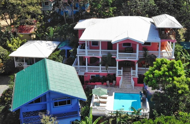 Seaside Inn: Seahorse Suite- Private Pool! West Bay Beach!
