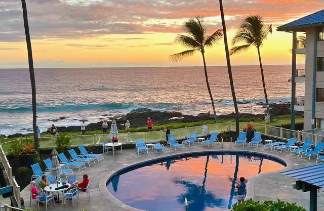 Seaside Kona Condo/Top Fl, Sunsets, Private Lanai,Best Kona Location, Sleeps 2