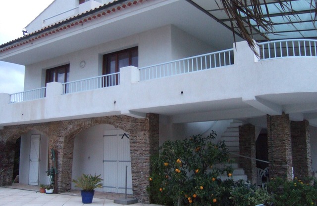 SEASONAL RENTAL GROUND FLOOR OF VILLA 4 TO 6 PEOPLE
