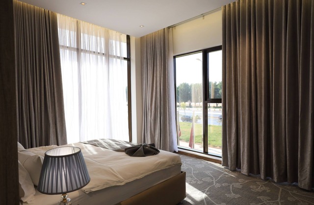 Seasons hotel suites