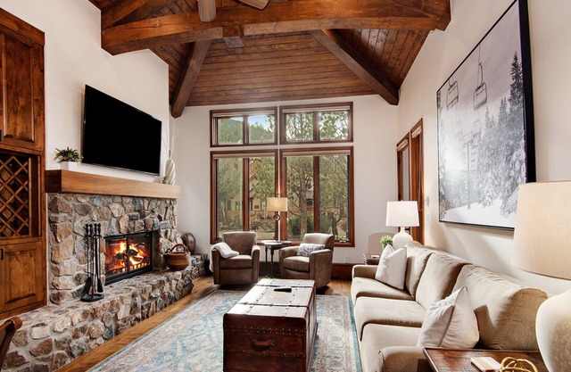 Seasons Lodge 206 | 2BR Arrowhead Condo w/summer AC, Pool, Hot Tub and Walk-to-