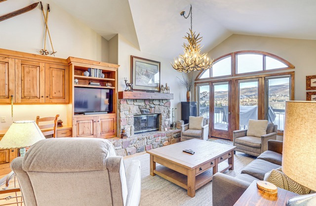 Seasons Lodge at Arrowhead: Beaver Creek Condo!