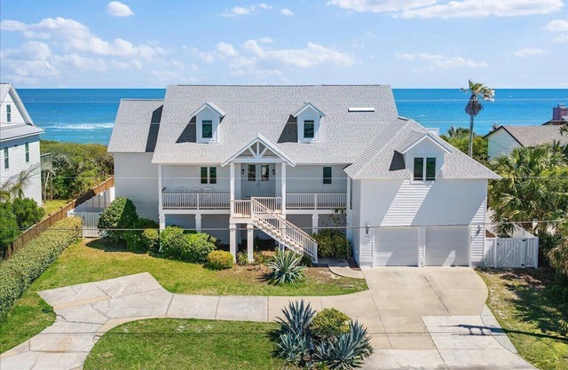 Seaview - Wren Beach Rentals by Portoro