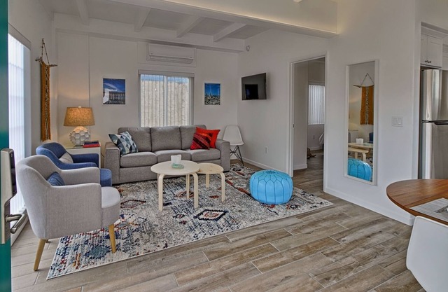 Seaward Beach Modern Bungalows