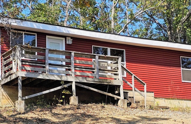 Secluded Cabin near Lake Perry