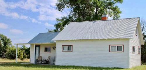 Secluded Cottage on East Ash Creek near Fort Robinson State Park, Nebraska