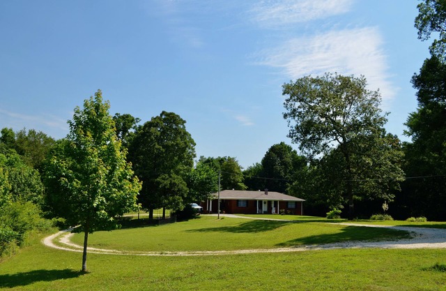Secluded Country Home by Natchez Trace State Park Forest