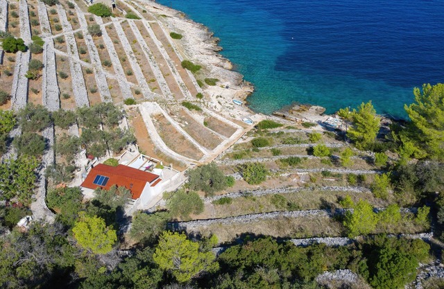 Secluded fisherman's cottage Cove Stiniva, Korčula (K-11389)